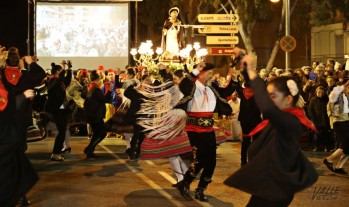 Un baile, la chispa que uni&oacute; a San Ant&oacute;n y a los Moros y Cristianos hace 75 a&ntilde;os
