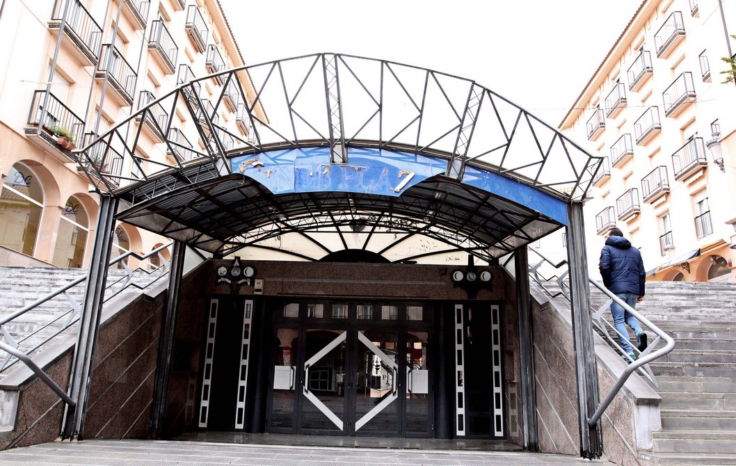 Los Cines Plaza de Elda podrían volver a abrir sus puertas gracias a una iniciativa privada Los Cines Plaza de Elda podrían volver a abrir sus puertas gracias a una iniciativa privada
