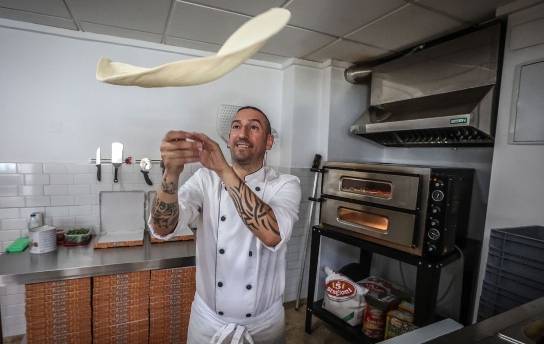 La Pizzería Davide abre en agosto con servicio gratuito a campos La Pizzería Davide abre en agosto con servicio gratuito a campos