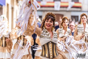 Espectacular Desfile Z&iacute;ngaro por el 75 aniversario