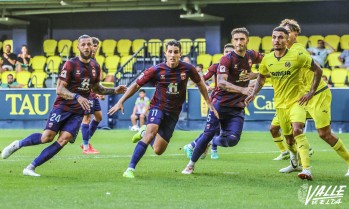 El Deportivo pierde pero da la cara (3-1)
