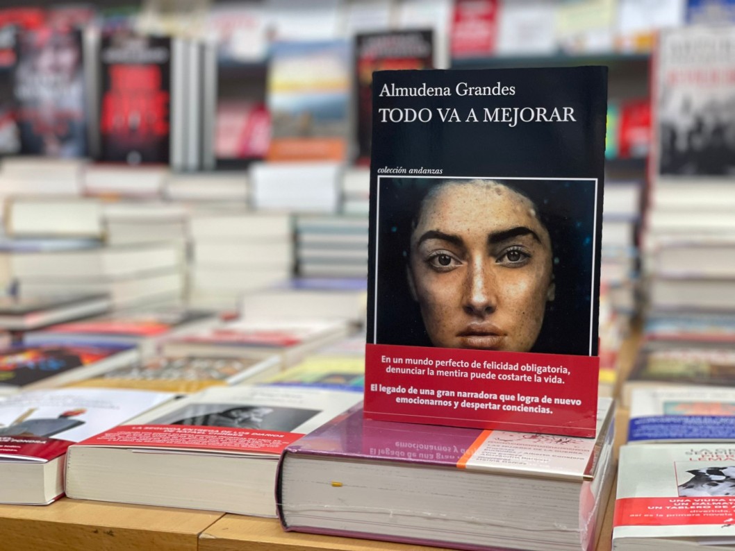"Todo va a mejorar" de Almudena Grandes "Todo va a mejorar" de Almudena Grandes