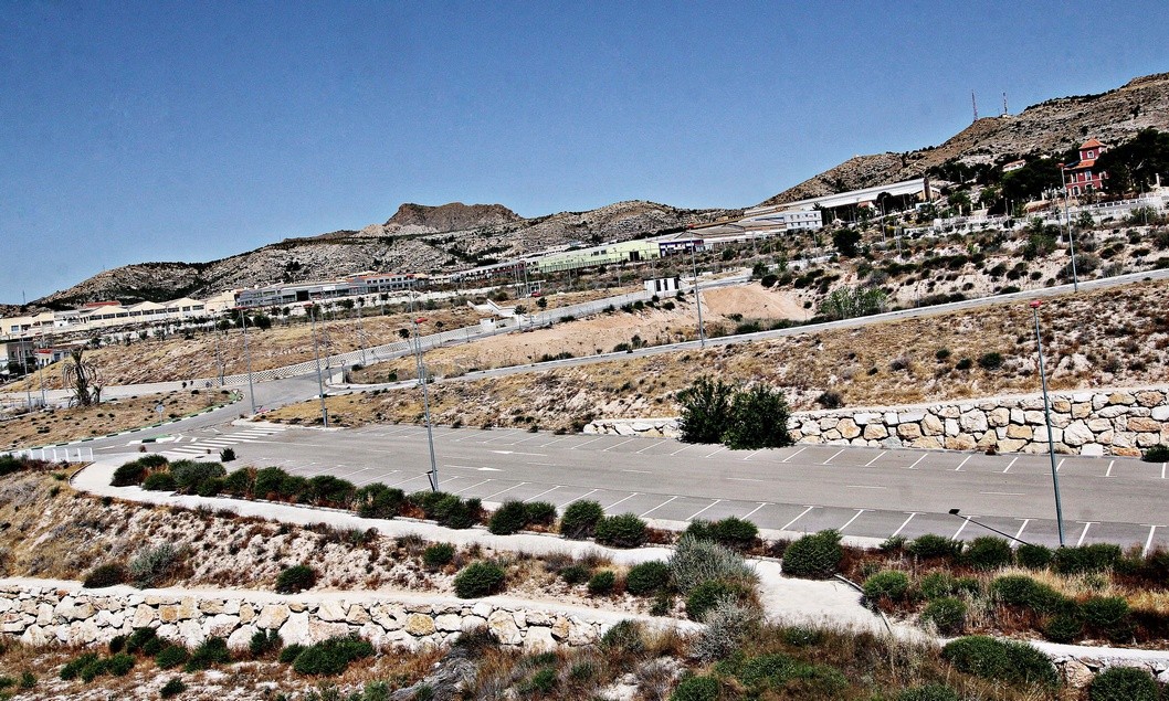 La Huerta Nueva tendrá una conexión directa con la Autovía A-31 y la Avenida de la Libertad La Huerta Nueva tendrá una conexión directa con la Autovía A-31 y la Avenida de la Libertad
