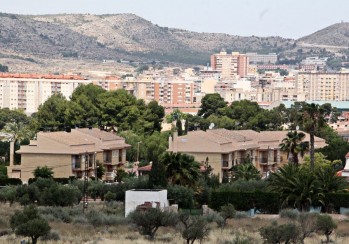 Acuerdo hist&oacute;rico entre los afectados de La Jaud