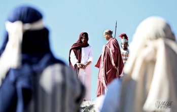 Elda record&oacute; las &uacute;ltimas horas de Jes&uacute;s de Nazaret con el V&iacute;a Crucis Viviente 
