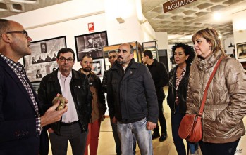 La comitiva provincial de Unidad Popular-Izquierda Unida visita Elda para presentar su programa en materia de empleo