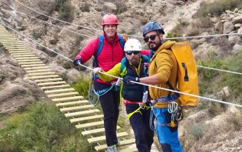 El alpinista C&eacute;sar P&eacute;rez de Tudela apadrina las v&iacute;as ferratas de Elda