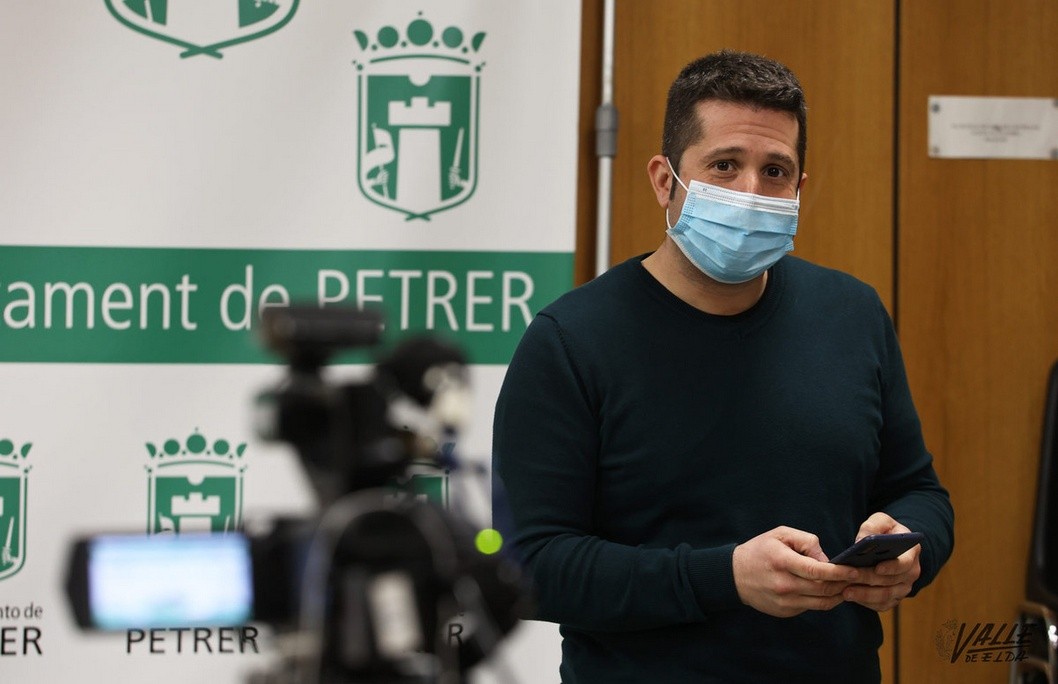 Ciudadanos Petrer propone la creación de los "Bonos Hostelería" para reactivar el sector Ciudadanos Petrer propone la creación de los "Bonos Hostelería" para reactivar el sector