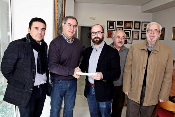 La Comisi&oacute;n del Tenorio de la Junta Central dona la recaudaci&oacute;n de su obra al Centro Ema&uacute;s