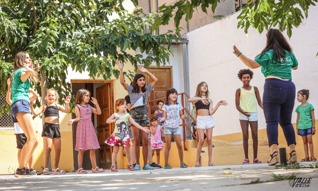 Más de un centenar de niños disfrutan de los talleres lúdico-educativos en los barrios Más de un centenar de niños disfrutan de los talleres lúdico-educativos en los barrios