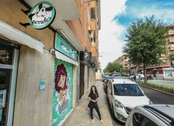 Perretes se traslada a la avenida Felipe V de Petrer para ofrecerle un mejor servicio a tu mascota