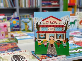 "Mi cole, un lugar lleno de magia" de Desir&eacute;e Acevedo
