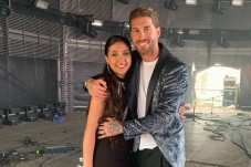 La eldense Shakira Mart&iacute;nez actu&oacute; en la boda de Sergio Ramos y Pilar Rubio