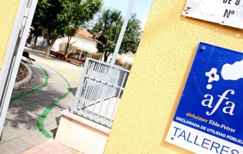 La Asociaci&oacute;n de Alzheimer pone punto y final a su 13&ordm; curso con una gala