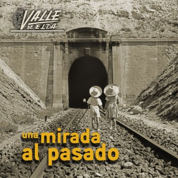 Valle de Elda presenta "Una mirada al pasado", su libro de fotos antiguas de Elda y Petrer