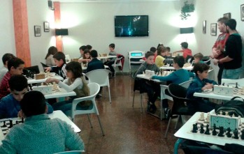 &Eacute;xito del primer torneo de ajedrez de la Cafeter&iacute;a Antares