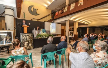 Manuel Guill present&oacute; la revista Fiestas Mayores: "Elda es septiembre"
