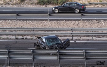 Localizan a un hombre tras provocar un accidente en la autov&iacute;a y darse a la fuga