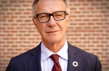"Muere el exministro Jos&eacute; Guirao, referente de la gesti&oacute;n cultural en Espa&ntilde;a"... y "salvador" de La Zarzuela