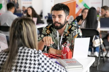 Labora conecta con las empresas