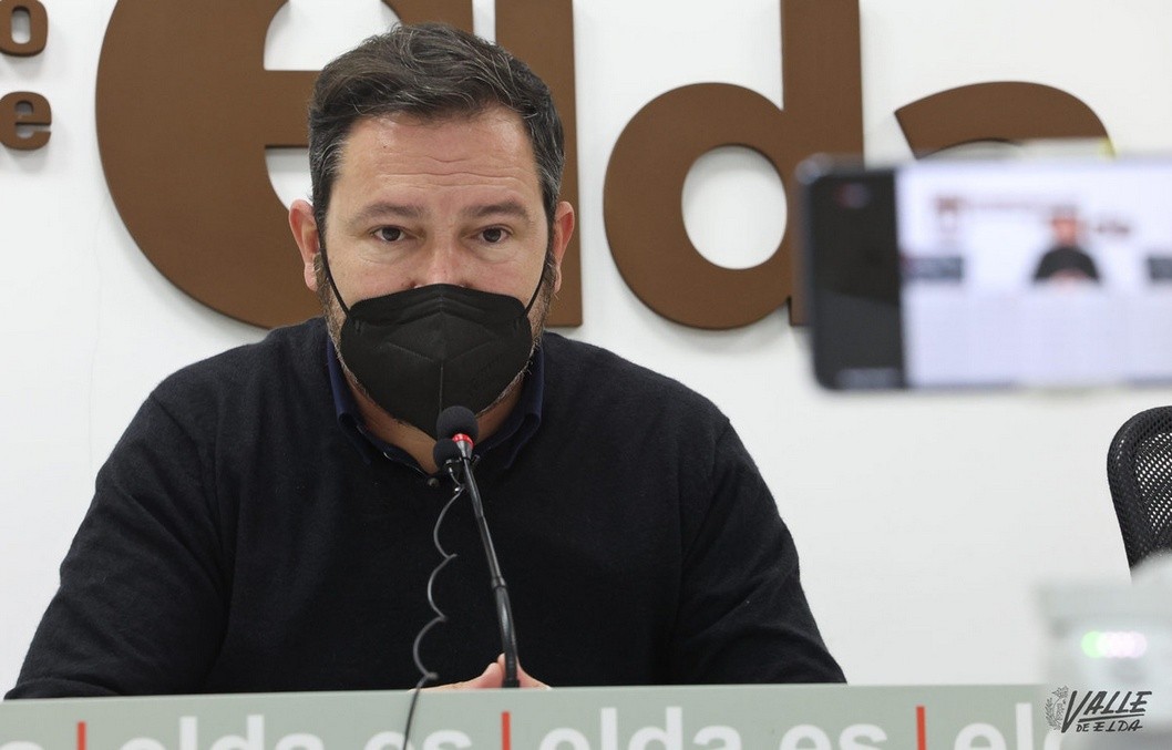 El PP pide que se dejen de cobrar impuestos a los comercios afectados por las medidas contra la COVID El PP pide que se dejen de cobrar impuestos a los comercios afectados por las medidas contra la COVID