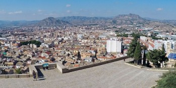 Petrer reduce la tasa municipal para abrir negocios hasta en casi mil euros