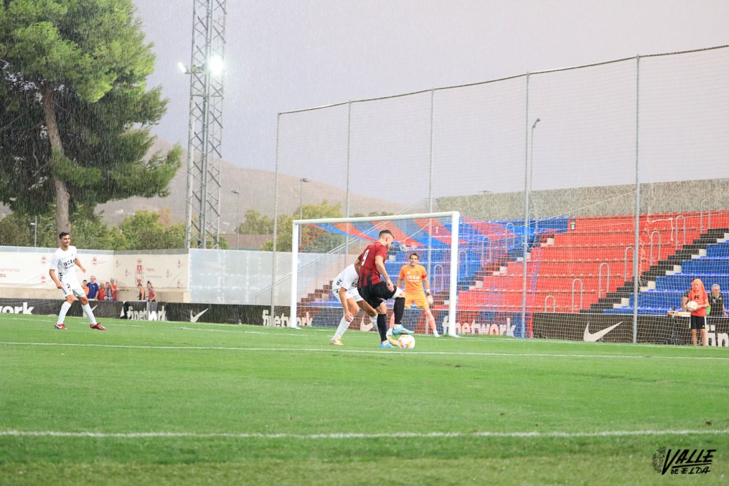 Derrota pasada por agua (0-1) Derrota pasada por agua (0-1)