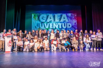 Elda premia a su juventud