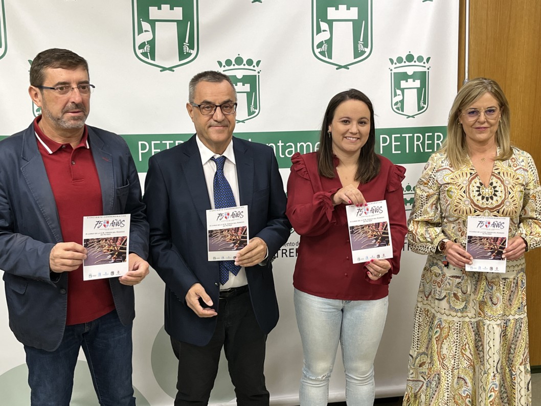 Un concierto para celebrar el 75º aniversario de los Labradores en Petrer Un concierto para celebrar el 75º aniversario de los Labradores en Petrer