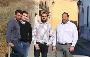 La nueva directiva de los Piratas trabajar&aacute; para &ldquo;hacer grande el sentimiento festero y afianzar la comparsa entre los m&aacute;s j&oacute;venes&rdquo;