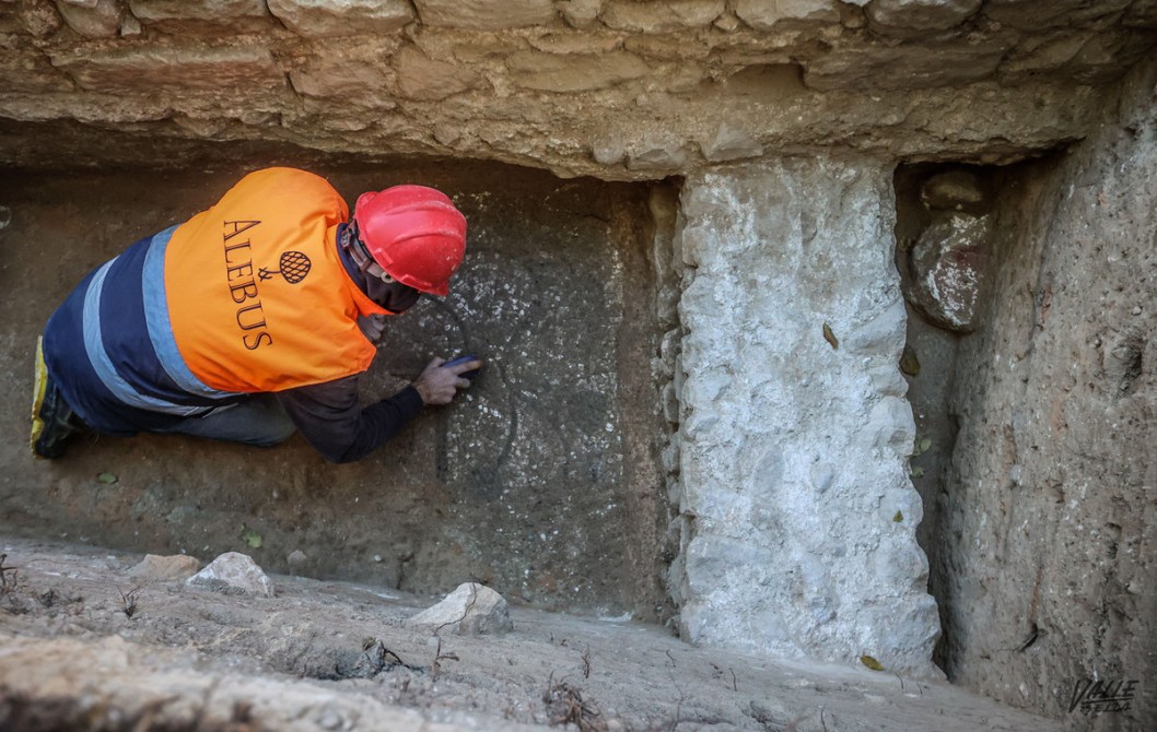 Petrer descubre un nuevo mosaico romano de hace 1.600 años Petrer descubre un nuevo mosaico romano de hace 1.600 años