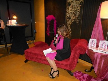 &iquest;Puedo esconderme de m&iacute; en un poema?