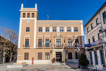 El Ayuntamiento de Elda consolida 25 puestos de trabajo