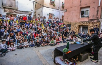 El arte sale a las calles de Petrer durante el  fin de semana