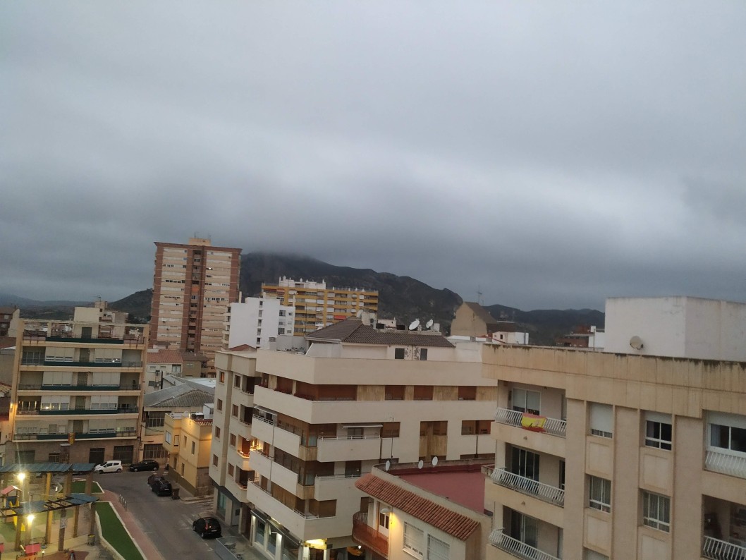 Inicio de semana con descenso de las temperaturas y más nubosidad Inicio de semana con descenso de las temperaturas y más nubosidad