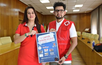 Juvetudes Socialistas Elda promueve la 4&ordf; campa&ntilde;a de recogida de material escolar