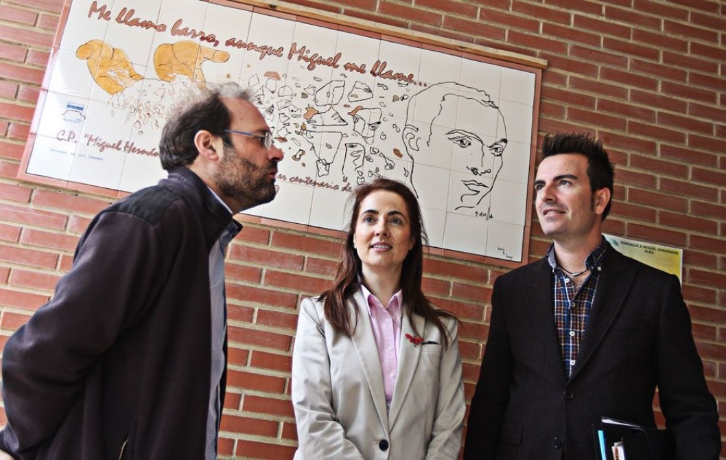 El Ayuntamiento reparará las graves deficiencias de la instalación eléctrica del colegio Miguel Hernández El Ayuntamiento reparará las graves deficiencias de la instalación eléctrica del colegio Miguel Hernández