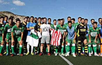 El f&uacute;tbol se suma a la lucha de V&iacute;ctor Piqueras contra la ELA