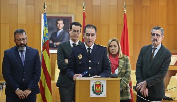 Francisco Cazorla toma posesi&oacute;n como comisario principal de la Polic&iacute;a Local