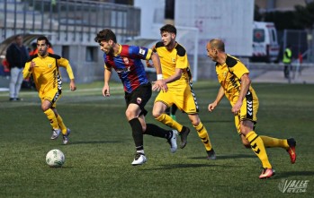 Primera victoria en casa de la temporada del Eldense (2-0)