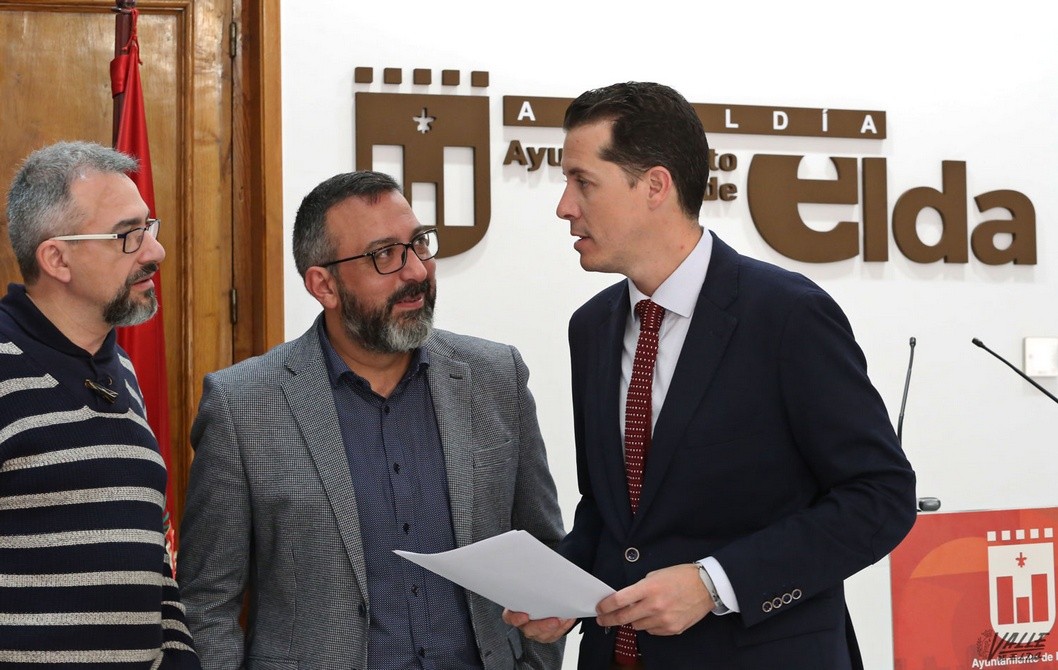 El equipo de gobierno propone una bajada del 3,6% del recibo del IBI El equipo de gobierno propone una bajada del 3,6% del recibo del IBI