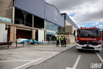 M&aacute;s de 50 incidencias por el fuerte viento en Elda y Petrer