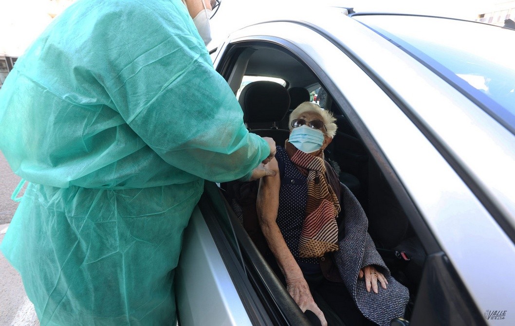Llamamiento para localizar a mayores de 80 años que no hayan sido vacunados en Petrer Llamamiento para localizar a mayores de 80 años que no hayan sido vacunados en Petrer