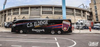 El Eldense cambia el autob&uacute;s por el avi&oacute;n
