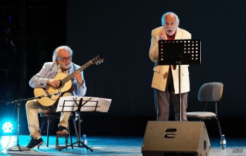 El recital de H&eacute;ctor Alterio atrap&oacute; al p&uacute;blico del Teatro Cervantes