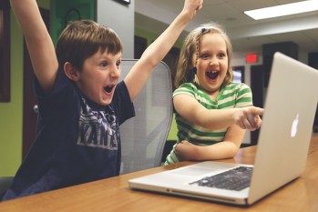 La importancia de educar a los ni&ntilde;os para que utilicen internet de forma responsable