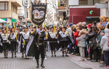 La Junta Central saca a la venta las sillas para el desfile del Fin de Semana Festero