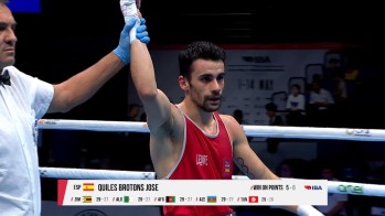 Jos&eacute; Quiles se clasifica para cuartos en el Campeonato del Mundo de Boxeo Ol&iacute;mpico