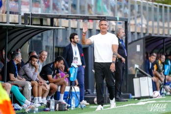 Dani Ponz se midi&oacute; al Valencia estando en el Eldense
