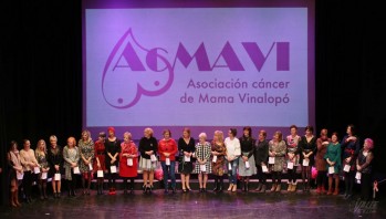 La presentaci&oacute;n del calendario solidario de AcMAVI en Petrer derroch&oacute; optimismo